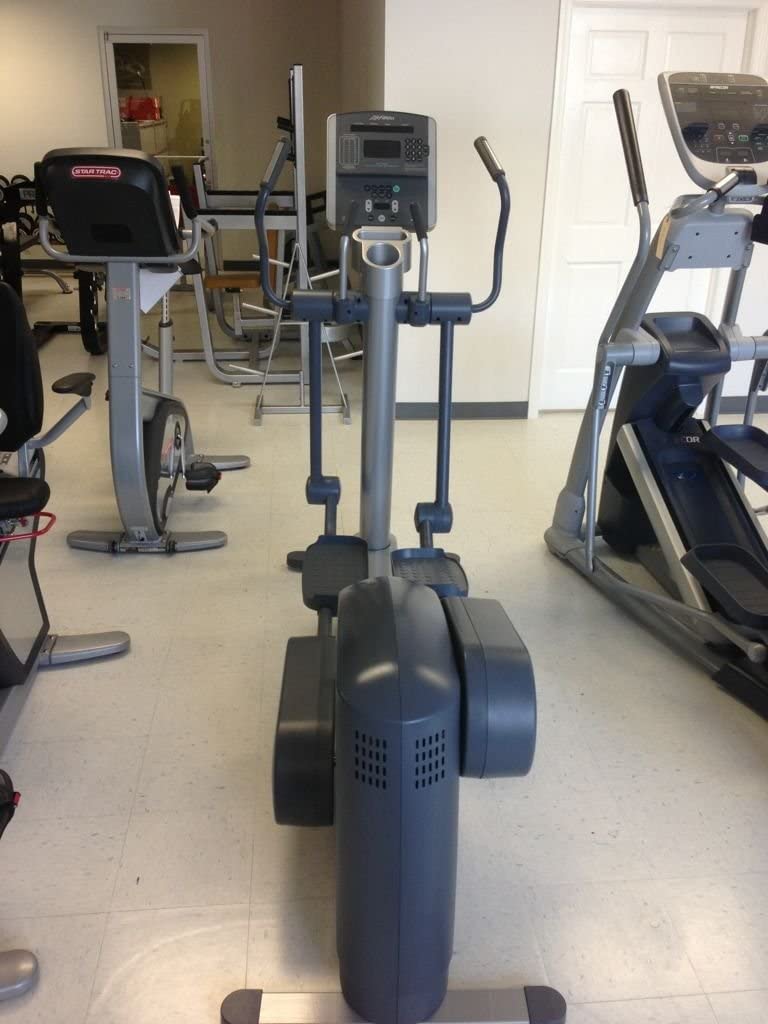 Used Life Fitness 95Xi XWJ 103 Elliptical